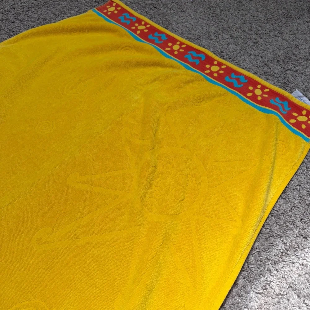 Vintage‎ Seaside Beach Towel Celestial Sun Embossed Retro Yellow Cotton 55x31
